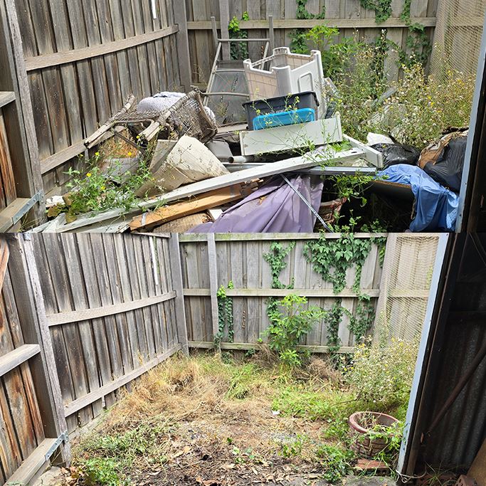 Junk removal in progress Melbourne