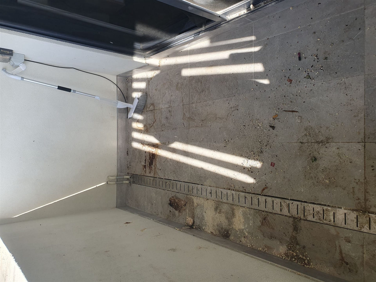 Garage completely empty